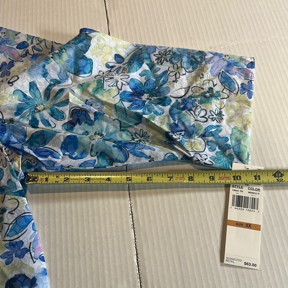 NWT Alfred Dunner Floral elbow fit Button-Up Shirt multi blues side slits collar - Picture 5 of 13